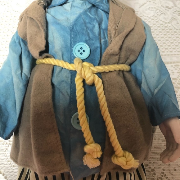 Porcelain Vintage Clown Doll - Picture 4 of 6